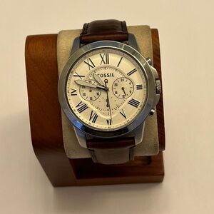 Fossil Grand Chronograph Watch Men, New Batteries, 180$ MSRP